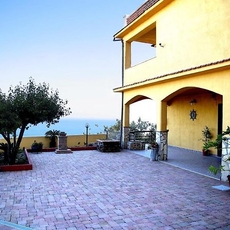 Villa Yellow House Licata Bagian luar foto