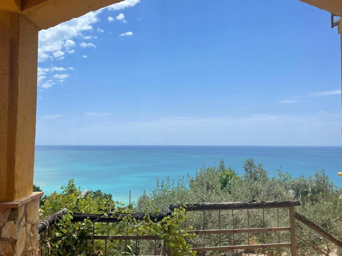 Villa Yellow House Licata Bagian luar foto