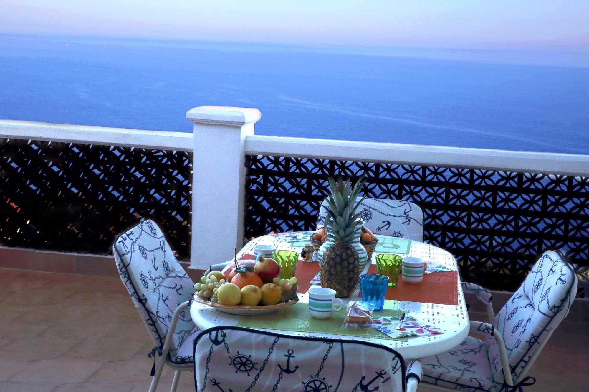Villa Yellow House Licata Ruang foto